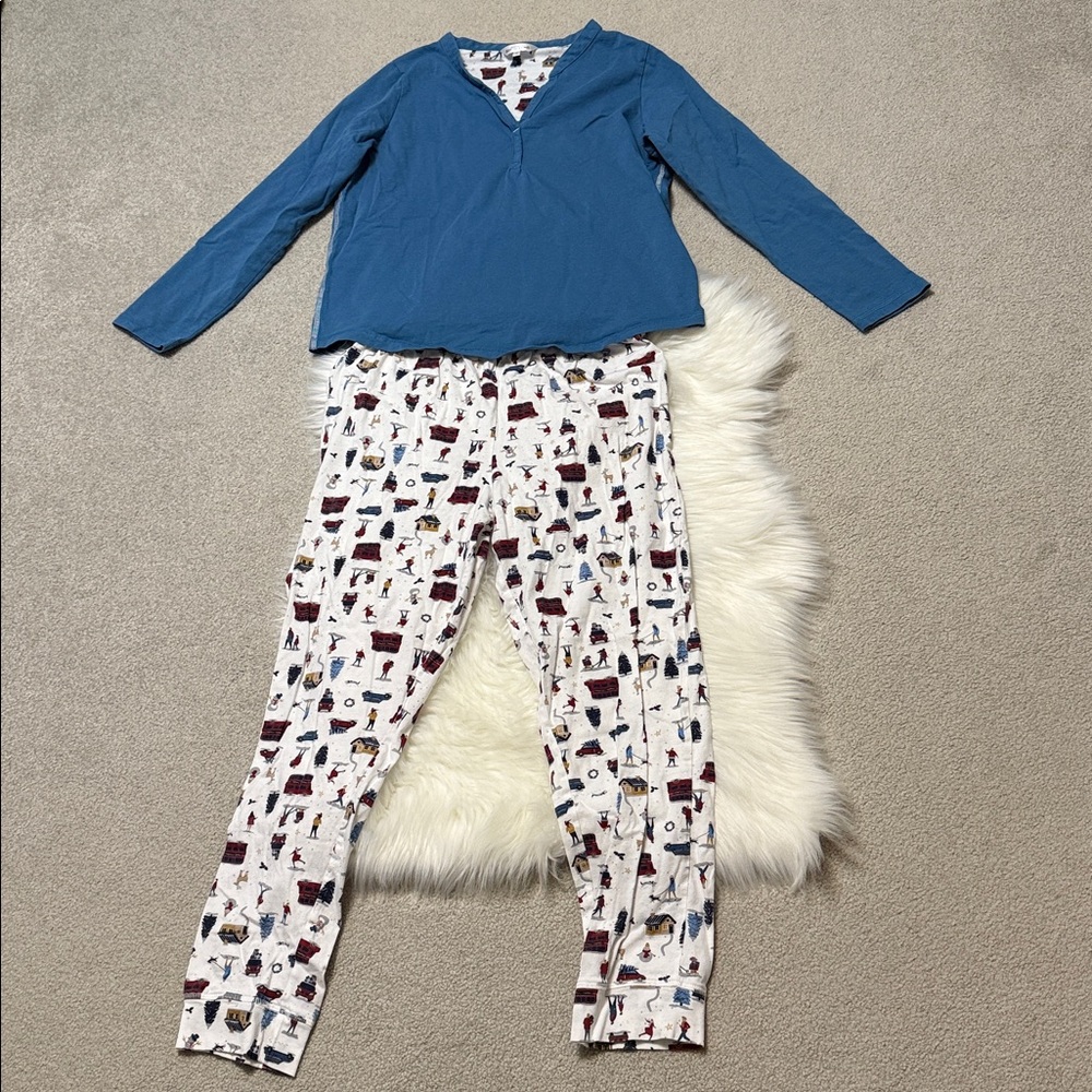 NWOT Northern Reflections Winter Pyjama Set - Small